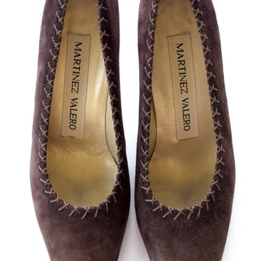 Brown suede pumps with a louis heel SIZE 7 B 