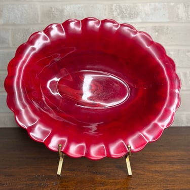 Beautiful Large Oval Vintage Red Slag Glass Bowl - Elegant Addition to Your Home Décor 