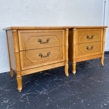 Set of 2 Vintage Faux Bamboo Nightstands FREE SHIPPING - Brown Wooden Broyhill Hollywood Regency Coastal Furniture 