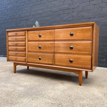 Mid-Century Modern 9-Drawer Dresser, c.1960’s 