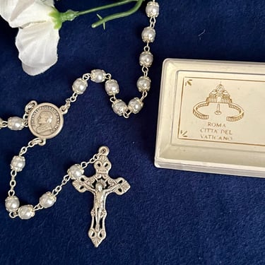 Vintage Rosary, Vatican, Pearlized Beads, Italy, John Paul II, Benedict, Religious,  Catholic, Crucifix, Prayer 