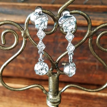 Vintage Rhinestone Dangle Earrings~Sparkly Clear Rhinestone~Vintage Clip-ons~Gifts for Her~JewelsandMetals 