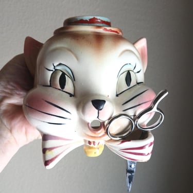 Vintage 50s/60s Kitschy Cat String and Scissor Holder Wall Hanging 