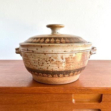 1970s round casserole dish signed Stewart / earthy bohemian midcentury pottery 