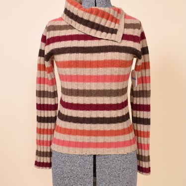 Striped Creamy & Colorful Turtle Neck