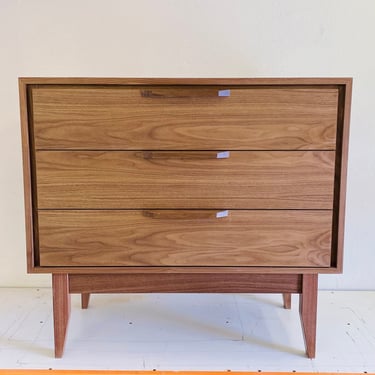 FREE SHIPPING ~ NEW Hand Built Mid Century Style - Pair of 3 Drawer Walnut Night Stands / Side Table - Custom Sizing Available! 