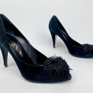 1980s-1990s Black Suede Pumps w Pom-Pom Tassel Shoe Clip by Nina Spain Made 7.5-8 | Vintage, Heels, Sexy, Business, Cocktail, Hollywood 