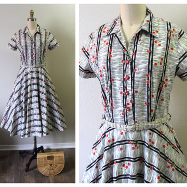 Vintage 50s Novelty Print Floral Red White Black Striped Cotton Day Dress Party Picnic 1950s Summer Dress // Modern Size 4 6 small 