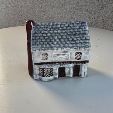 Vintage Miniature grey House Mulden End Studio Pottery Cottage ceramic. 