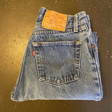 25 Levis 501 student jeans / vintage faded soft high waisted button fly smaller size student Levis 501 womens jeans made USA | size 25 