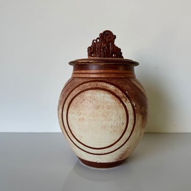 1990's Ellie Studio Pottery Jar With Lid 