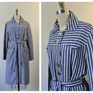 Vintage 60s  I Magnin Rain-Paka by David Smith Blue White seersucker Striped Trench Coat jacket // Modern Size US 4 6 Small 