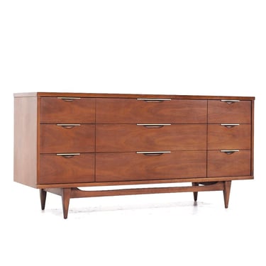 Kent Coffey Tableau Mid Century Walnut and Brass 9 Drawer Lowboy Dresser - mcm 