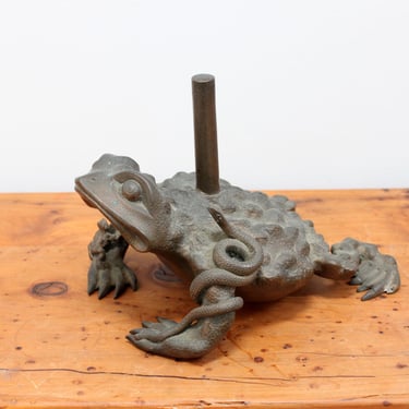 Large Antique Bronze Toad Ring Holder Vintage Frog Garden 