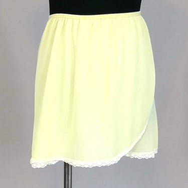 60s Pale Yellow Mini Skirt Slip - Faux Wrap Skort Half Panty Slip - White Lace Trim - Vintage 1960s - S 