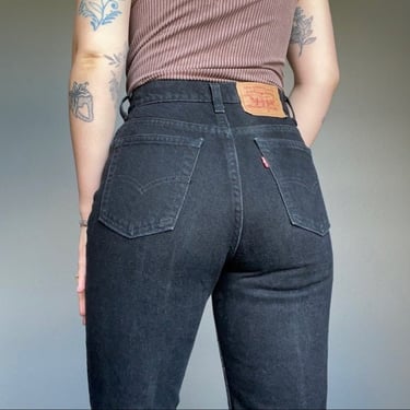 Vintage 90s Levi’s Jet Black Cotton High Rise Skinny Tapered Mom Jeans Sz 28 