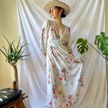 1940's Rayon Robe / Duster Jacket / Gorgeous Floral Hostess Weekend Robe / Forties Housewife / Honeymoon Lingerie 