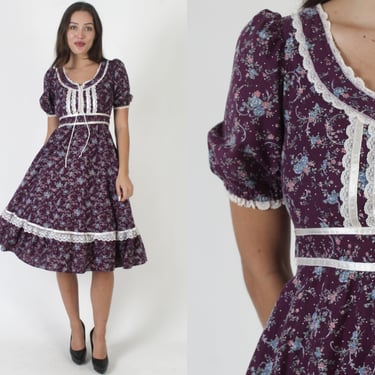 Purple Calico Gunne Sax Pockets Dress / 70s Country Folk Style / Violet Floral Corset Prairie Outfit / Vintage Lace Trim Peasant Frock 9 