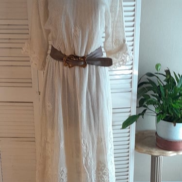 Vintage 60s/70s Cotton Crochet Lace Cream Color Lined Midi Dress by CoCo of California / M 