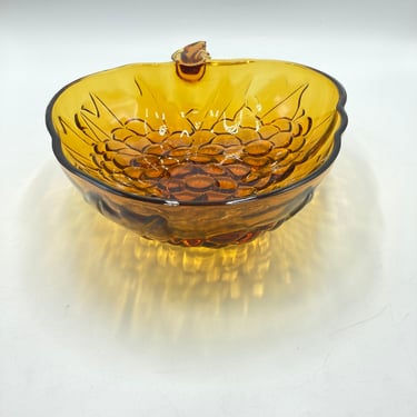 Vintage Indiana Glass Amber Grapes Harvest Fruit Shaped Bowl, Console Centerpiece Dish, Honey Gold 70s Glassware 