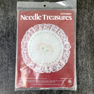 Needle Treasures Candlewick Carnations Pillow - vintage 1980s stitchery kit - NOS 