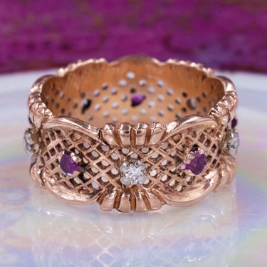 Retro Diamond &amp; Ruby Lattice Band