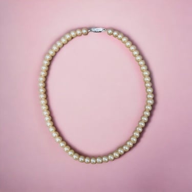Vintage 1990s Faux Pearl White Choker Beaded Romantic Costume Necklace 