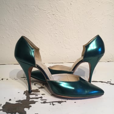 Posting Her Heart to You - Vintage 1950s Dark Green Metallic Leather Stiletto Heels - 