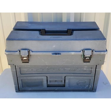 Vintage Plano LARGE Phantom Pro Gray Fish Lure Tackle Box Full With Fishing Gear 