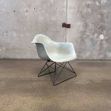 Vintage Eames Herman Miller Seafoam Green Shell Arm Chair