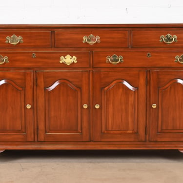 Henkel Harris American Colonial Solid Cherry Wood Sideboard Buffet or Bar Cabinet