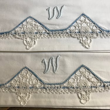 1940s Pillow Case Set, Cotton, Linen, Fine Lace and Monogram Pattern, Standard, Queen Size, IW 