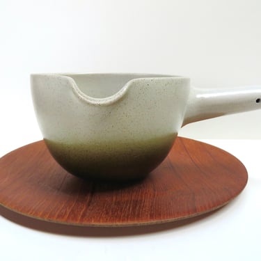 Vintage Heath Ceramics Pouring Bowl In Sea And Sand, Modernist Handled Bowl By Edith Heath, Saulsalito California Pottery 