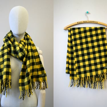 Early 1980s "The Gap" Yellow and Black Buffalo Check Lambswool Scarf 