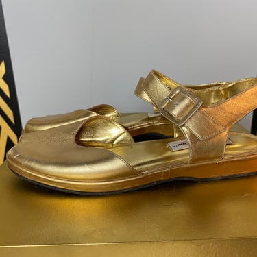 1980s sandals, gold leather, vintage flats, peep toe, wedge sandals, metallic, size 8, ankle strap, L J Simone, ballet flats, 80s shoes 