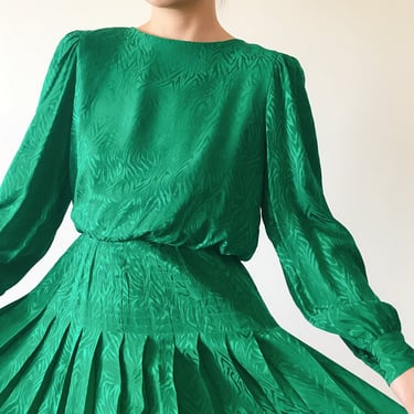 vintage dress silk dress midi dress maxi dress shirt dress green floral pleated skirt 80s style dress size S 
