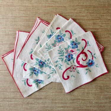 Vintage Napkins - Red White Blue and Pink Linen Napkins - Set of 6 Floral Vintage Napkins - Vintage Linens - Vintage 4th of July Decor 