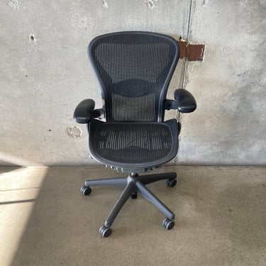 Herman Miller Aeron Desk Chair Size B (#2)