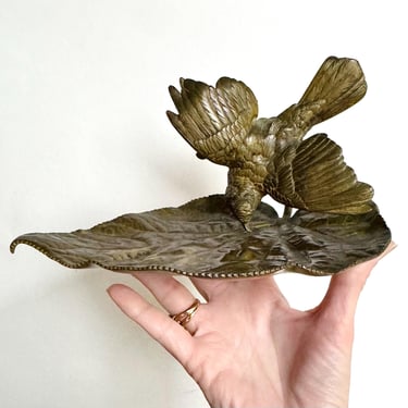 Lovely Antique Austrian Bronze Sculpture Bird on a Leaf, Possibly Franz Bergman 