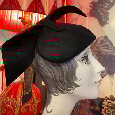 vintage 1940s hat black wool winged 40s fashion avant garde twist bow millinery 