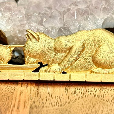 Vintage Cat Brooch JJ Jonette Jewelry Gold Tone Cats Kitten Mother and Child Retro 80s Gift 