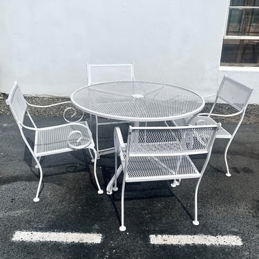 Patio Table Set in White