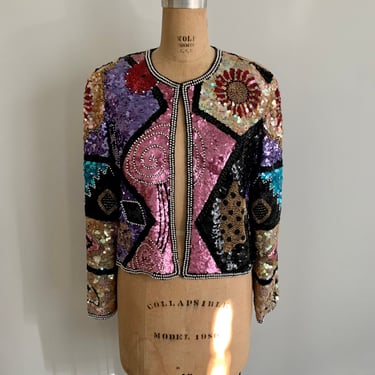Striking abstract beaded and sequined short evening jacket. Size S 