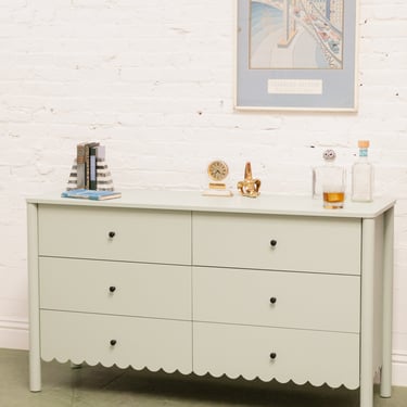 Mint Dixieland Dresser