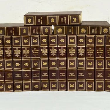 Antique Books, "The Encyclopedia Americana", Circa 1829-1954, 30 Volumes!!