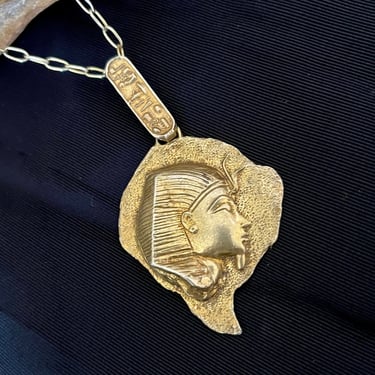 Egyptian Revival Necklace Pharoah, Sculptural Pendant, Vintage, Matte Gold Tone 