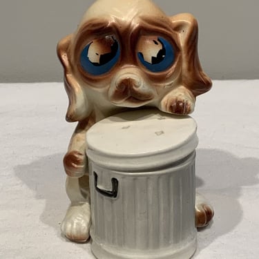 Vintage Big Eyes Sad Dog & Garbage Trash Can Salt and Pepper Shaker Set Japan, dong lover gifts, animal lover gifts, unique shaker set 