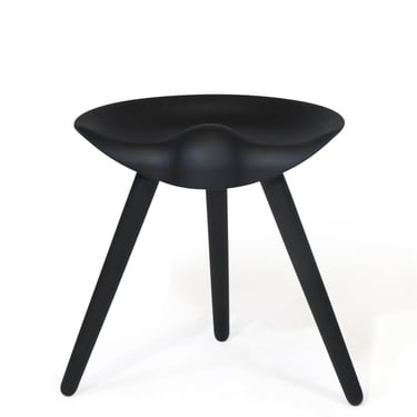 Lassen Sculpted black lacquered oak stool