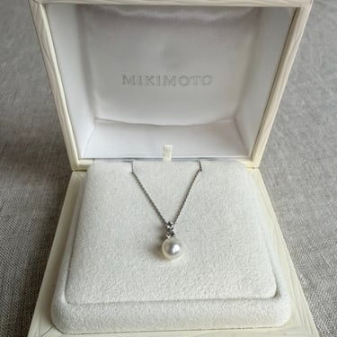 Mikimoto Pearl and Diamond Necklace