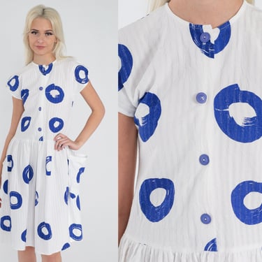 Shirtwaist Dress 80s Mini Dress White Blue Abstract Ring Print Day Dress Retro Button Up Cap Sleeve Drop Waist Boho Pockets Vintage 1980s XS 